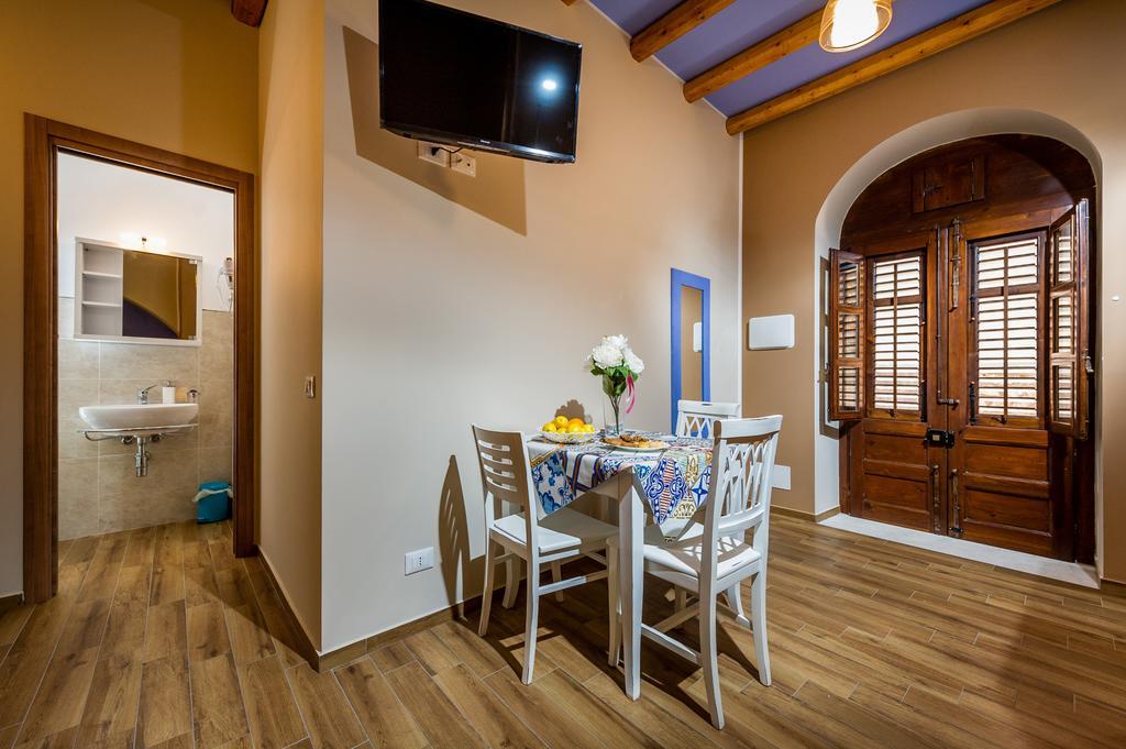 Antico Canale Castellammare del Golfo Ngoại thất bức ảnh